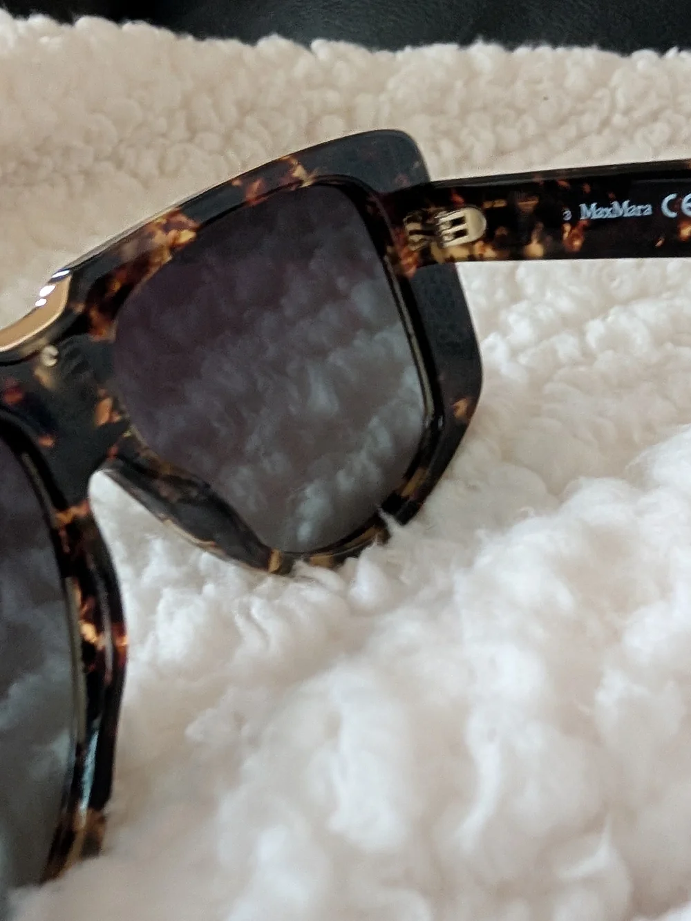 MaxMara Oversized Tortoiseshell Sunglasses - Brown/Black
